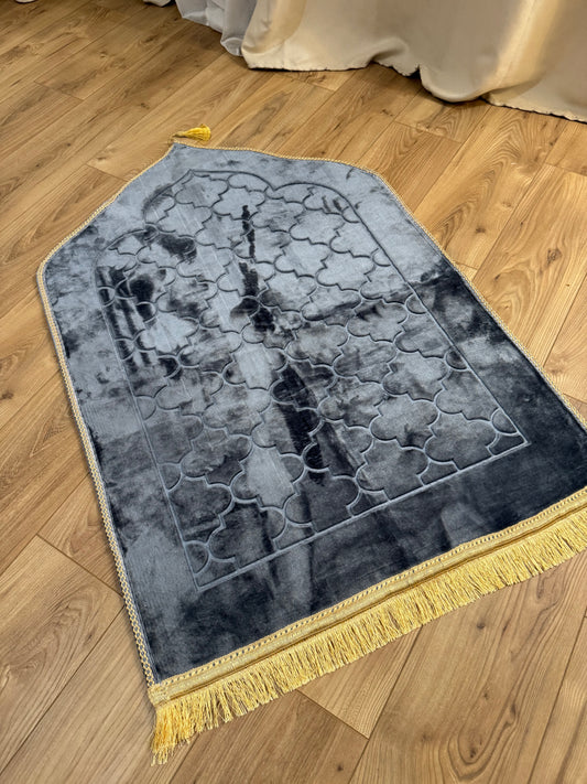 Tapis de prière gris foncé